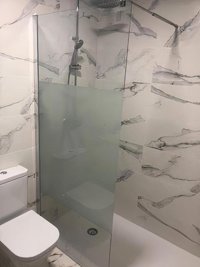 3 * Almería